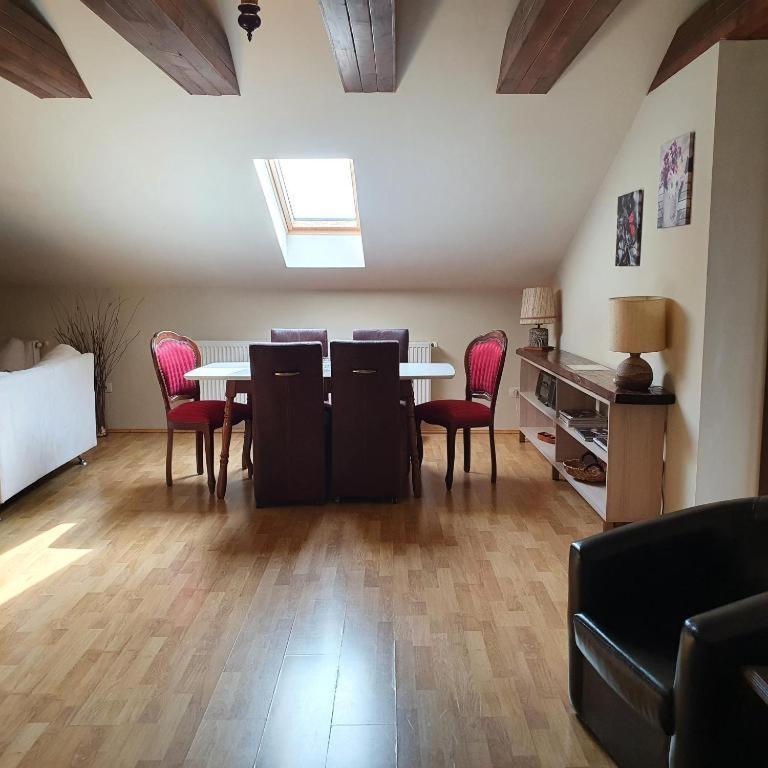 Vila De La Lugas Oradea Luaran gambar