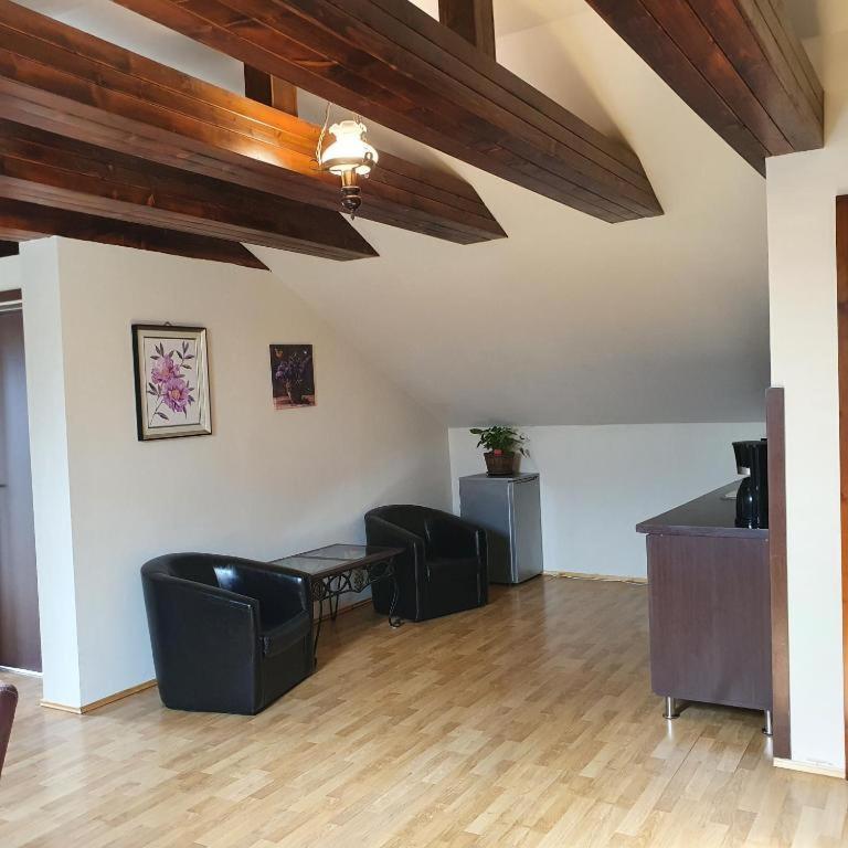Vila De La Lugas Oradea Luaran gambar
