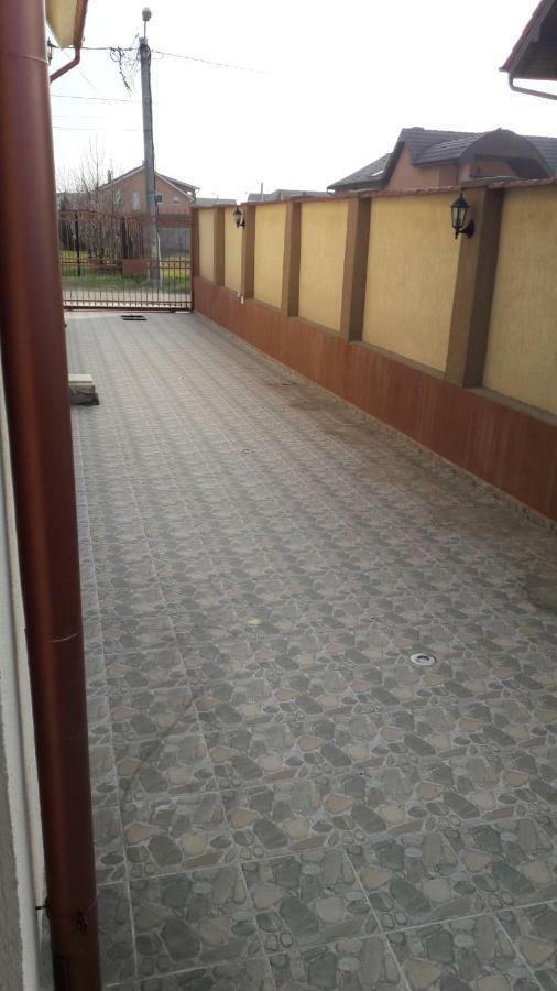 Vila De La Lugas Oradea Luaran gambar